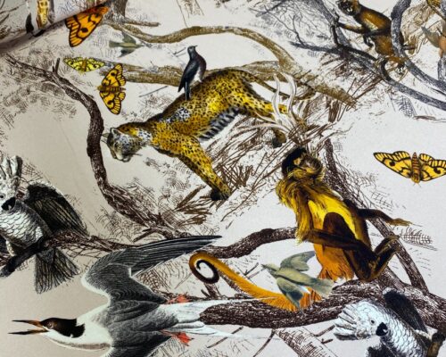 Matase naturala Dolce Gabbana ivory imprimata cu animale exotice si fluturi